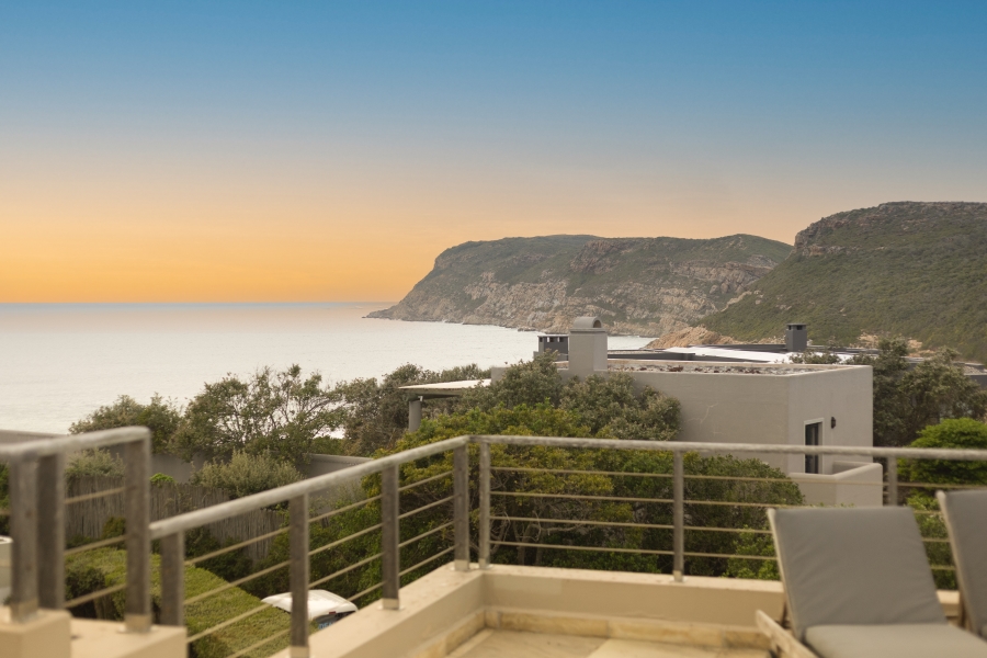 5 Bedroom Property for Sale in Whale Rock Beach Western Cape